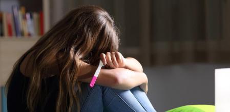 La ley volverá a permitir que las adolescentes de 16 y 17 años decidan por sí solas