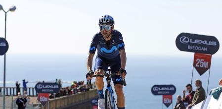 El Movistar Team es uno de los equipos que se encuentra en una situación comprometida.