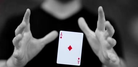 Truco de magia con cartas