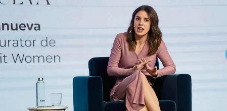 MADRID, 03/03/2022.- La ministra de Igualdad, Irene Montero, durante su intervención en la inauguración del Forbes Power Summit Women 2022, foro en el que intervienen mujeres científicas, empresarias y deportistas, este jueves en Madrid. EFE/Chema Moya