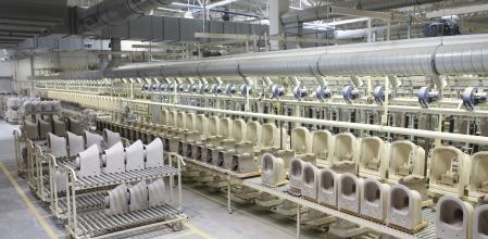 Una de las fábricas de sanitarios de Roca