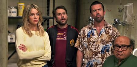 Kaitlin Olson, Charlie Day, Rob McElhenney y Danny DeVito.