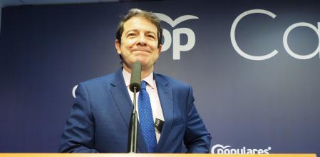 Alfonso Fernández Mañueco comparece en rueda de prensa tras reunirse con los presidentes provinciales del PP en Castilla y León.