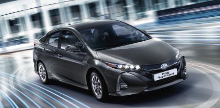 El Prius PHEV es una de las alternativas híbridas enchufables que hay disponibles en el mercado 