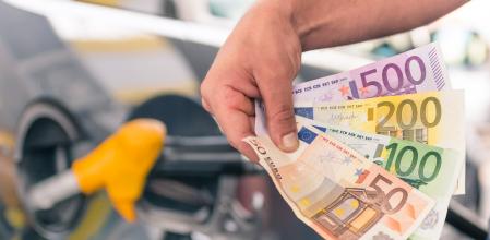 El precio de la gasolina y del gasoil se ha encarecido más de un 20% desde comienzos de año