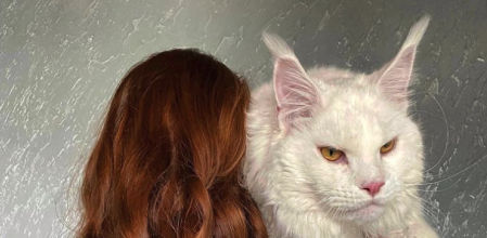 Yuliya carga con el enorme Kéfir