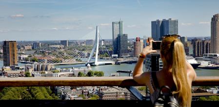 La ciudad más diferente de Holanda: cómo un bombardeo masivo transformó a la urbe en un lugar moderno y vanguardista
