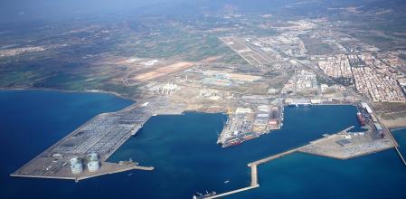 Imagen aérea del puerto de Sagunt