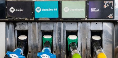 Llenar el depósito es un deporte de riesgo