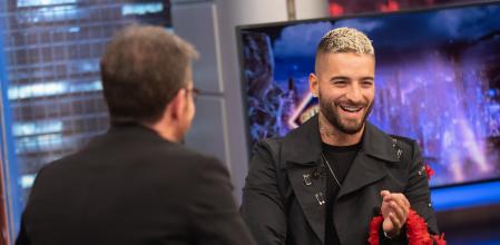 Maluma deslumbró con su voz cantando uno de sus últimos temas en acústico.