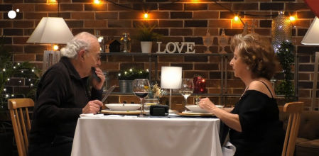 Lola y Tomás en 'First Dates'