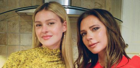 Nicola con su suegra, Victoria Beckham