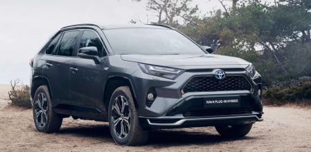 El Toyota RAV4 Plug-in es la versión más prestacional del SUV híbrido