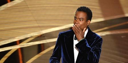 Chris Rock siguió bromeando al recibir la bofetada