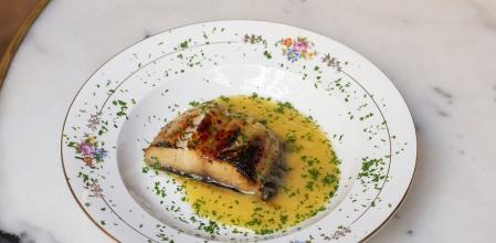 Pilpil de bacalao negro salvaje de Alaska del restaurante Dos Pedrots