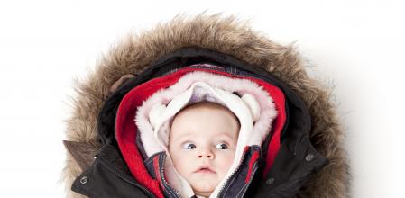 Bebé abrigado