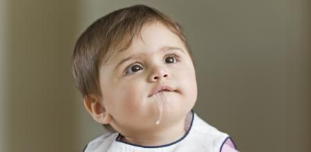 Regurgitación bebé