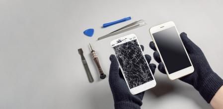 Móvil pantalla rota y cambiada