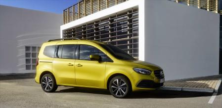 En su lanzamiento al mercado, este verano, la Clase T estará disponible en 10 colores, 6 de ellos metalizados