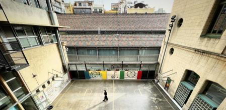 El patio de la escuela Concepció del Eixample será uno de los que se transformarán