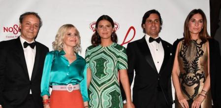 Eugenia Martínez de Irujo y Francisco Rivera junto a su hija, Tana Rivera, y sus respectivas parejas, Narcís Rebollo y Lourdes Montes, este viernes.