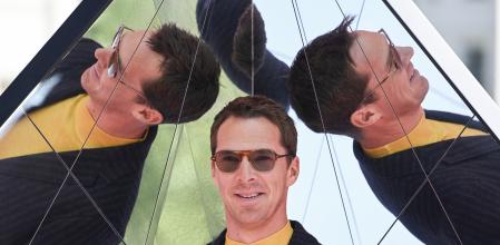 LONDON, ENGLAND - APRIL 26: Benedict Cumberbatch attends the photocall for Marvel Studios' 