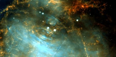 Un científico ciudadano caza varios asteroides del gran cinturón pasando delante de la nebulosa del cangrejo (M1)