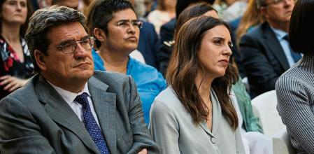 (I-D) El ministro de Inclusión, Seguridad Social y Migraciones, José Luis Escrivá; la ministra de Igualdad, Irene Montero, y la ministra de Ciencia e Innovación, Diana Morant, durante la celebración del LXXII Aniversario de la Declaración Schuman con motivo del Día de Europa, en el Senado, a 9 de mayo de 2022, en Madrid (España). A este acto se suman los celebrados en distintos puntos de España para conmemorar esta fecha, marcada este 2022 por la invasión rusa de Ucrania. 09 MAYO 2022;MADRID;DECLARACIÓN SHUMAN;DÍA DE EUROPA;MADRID Alejandro Martínez Vélez / Europa Press 09/05/2022