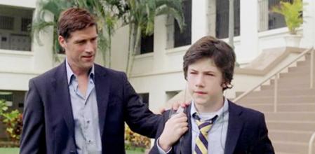 Dylan apareció cuando era muy joven en 'Perdidos'