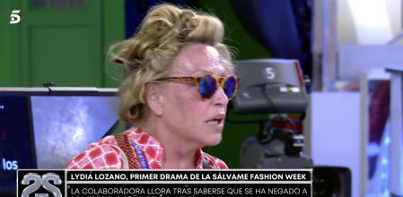 Lydia Lozano, entre lágrimas, amenaza con no participar en la 'Sálvame Fashion Week'