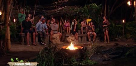 Los concursantes de 'Supervivientes 2022' en la palapa este viernes