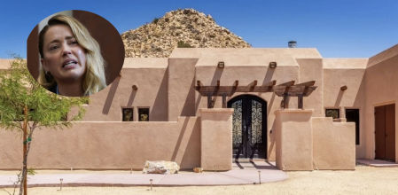 En el desierto de Mojave, la compró a comienzos de 2019. Tiene tres habitaciones.