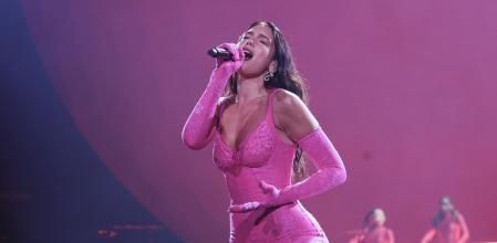 La estrella británica, en un momento del concierto de anoche en el Palau Sant Jordi