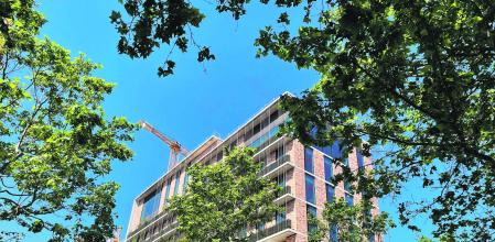 EL NUEVO EDIFICIO DE TBS EDUCATION EN BARCELONA ESTÁ SITUADO EN EL 22@, EN EL DISTRITO DE SANT MARTÍ.