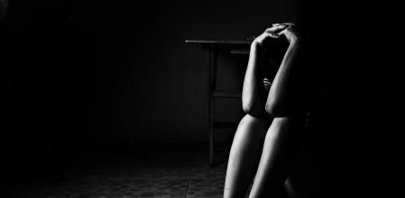 El hastag #NotAllMen pretende defender que no todos los hombres llevan a cabo las conductas más extremas del machismo pero los expertos aseguran que denota falta de compromiso