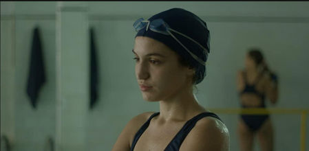 Nina Dziembrowski en una imagen de 'Camila saldrá esta noche'