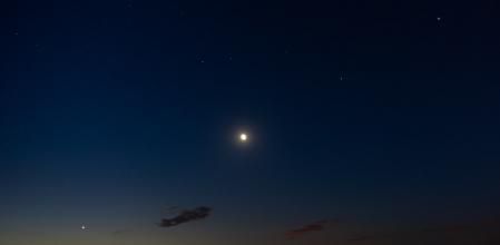 Alineación de cinco planeta: Mercurio, Venus, Marte, Júpiter y Saturno.