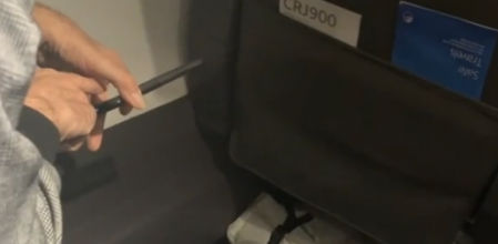 El incómodo momento en el que pilla al hombre haciéndole fotos