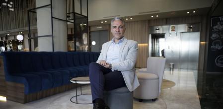 Elías Bendodo Benasayag, coordinador general del Partido Popular y Consejero de Presidencia, Administraciones Públicas e Interior y Portavoz de la Junta de Andalucía. En las intalaciones del hotel NH de Málaga
Málaga 29/06/2022
Foto: MIGUE FERNÁNDEZ