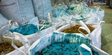 22 - 01 - 2014 / Sant Feliu de Buixalleu / Benet Rins empresario que tiene muchos problemas con los papeles para gestionar su empresa iValore de recuperacion de residuos. El ayuntamiento no le da permisos de cosas que no tiene competencias y no acaba de operar con todos los papeles / foto: Llibert Teixido