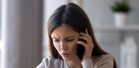 La estafa consiste en suplantar a empresas, llamar por teléfono a la víctima y obtener sus datos