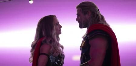 Hemsworth recordó que su pareja en la pantalla era vegana