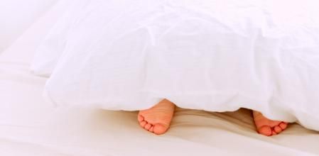 Una profesora genera debate con su tabla para saber cuántas horas tienen que dormir los niños