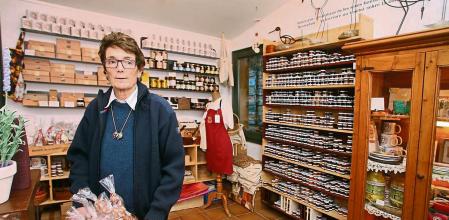 GIORGINA REGAS MUSEO DE LA CONFITURA TORRENT GIRONA 04/12/09 INMA SAINZ DE BARANDA