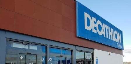 Decathlon suministrará recambios para los diferentes puntos de reparación de bicicletas.