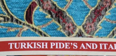 La traducción al español de una pizza en Estambul que ha generado carcajadas en Twitter