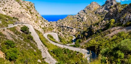 La carretera MA-2141 en Sa Calobra