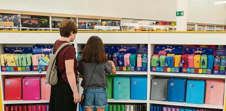 Como la inflación afécta la vuelta al cole con la subida de precios del material escolar.