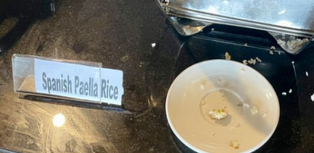 Paella española vista en Egipto