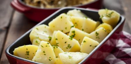 Patatas hervidas con perejil